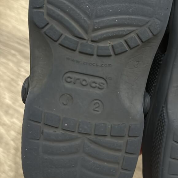 CROCS Baya Clog Navy Size 2 - Picture 9 of 9